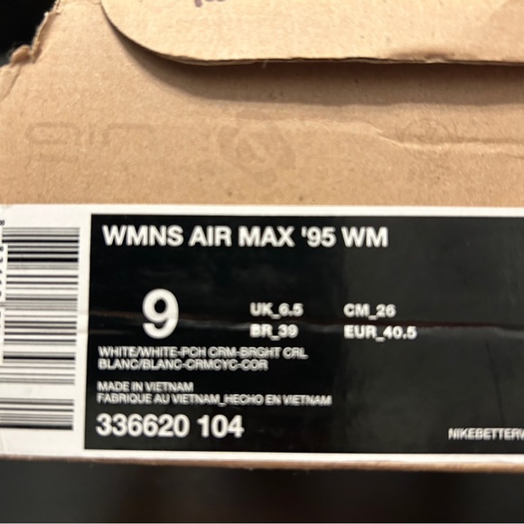 Nike Air Max 95 White and Orange Trainers Size 9 - Picture 5 of 7